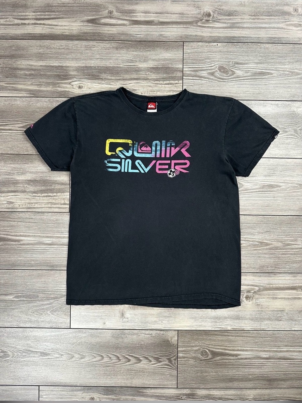 Y2K Quiksilver Surf T Shirt